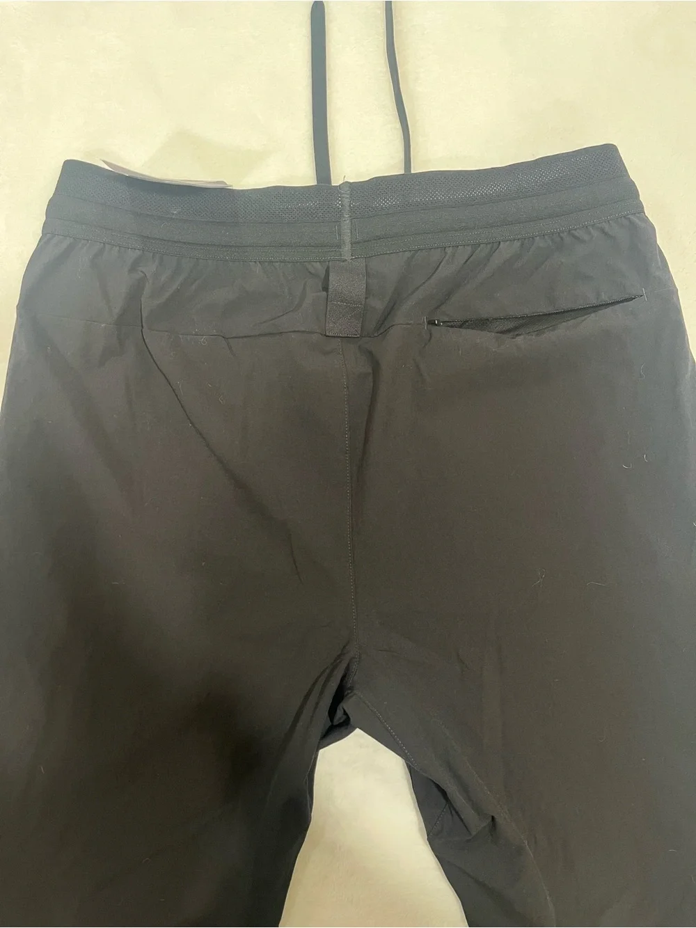 NWT American Eagle 24/7 Training Jogger - Size Medium - Black - Picture 3 of 10